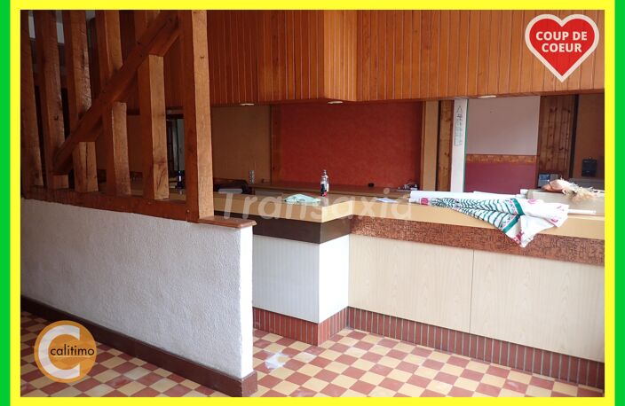 Immeuble 380m² commerce + apt — photo 2