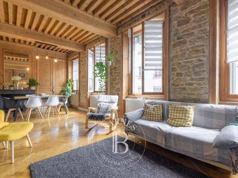 Lyon 6 - Appartement de 97.82 m² - Cave - Greniers - 3 chambres — photo 1