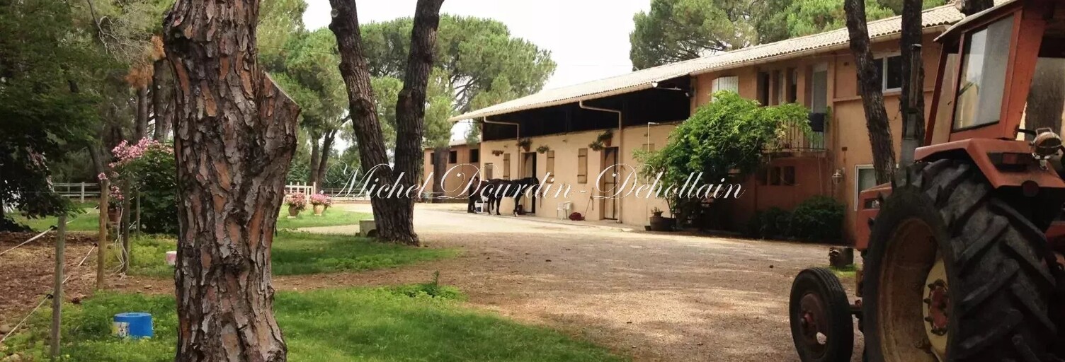 Maison 12 Pièces 110 m² à vendre à Beaucaire (30300)