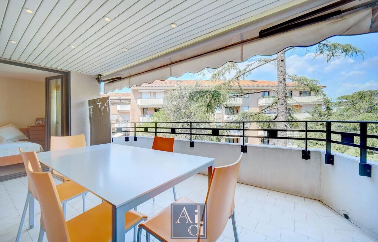 appartement 3 pièces 72 m2 à Cannes (06400)