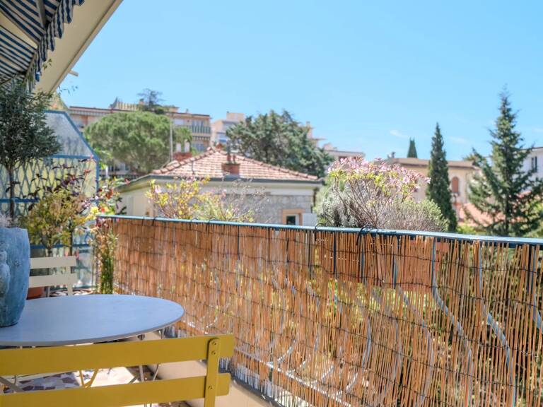 vente 2 pièces port bas mont boron nice — photo 1