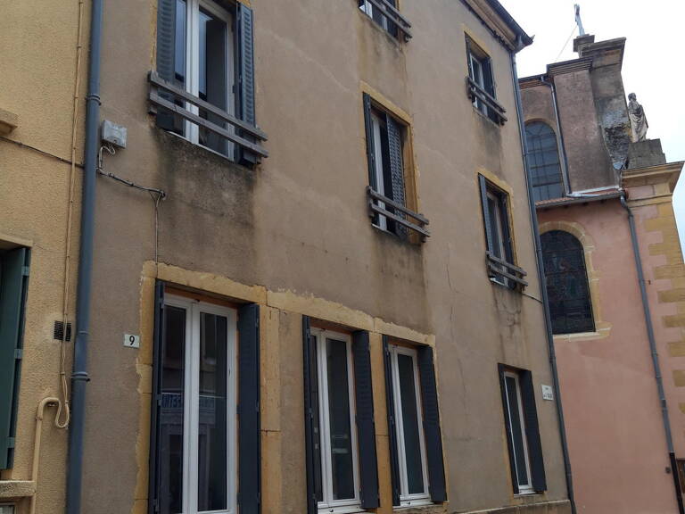 Immeuble  210 m² — photo 1