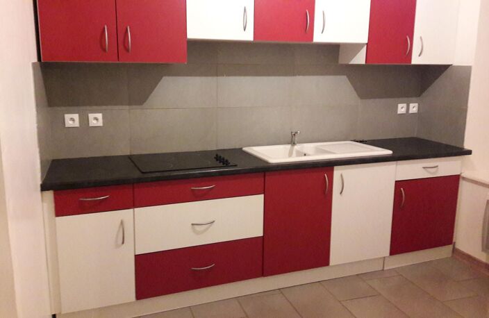 Vente immeuble  210 m² Saint-Symphorien-de-Lay (42470) — photo 2