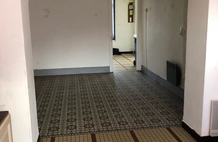 PROCHE CENTRE VILLE — photo 3