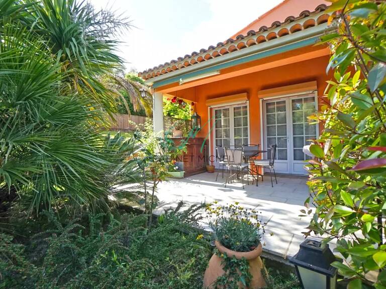 ROQUEFORT-LES-PINS - Au calme — photo 1