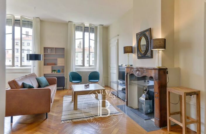 Bien vendu // Lyon 2 - Célestins - Appartement de 80 m² - 4ème étage - 2 chambres — photo 3