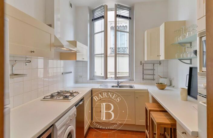 Bien vendu // Lyon 2 - Célestins - Appartement de 80 m² - 4ème étage - 2 chambres — photo 4