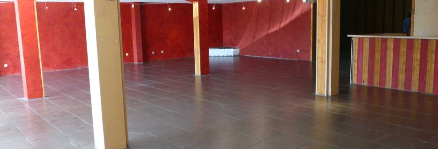 Commerce  200 m² à louer à Langueux (22360)