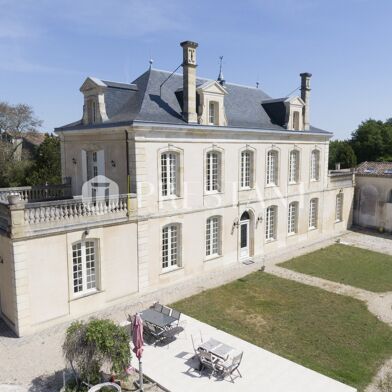 Maison 11 pièces 1505000 €
