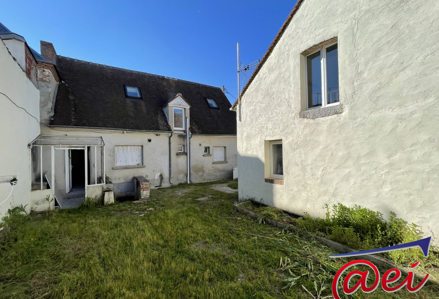 Immeuble de 2 appartements T4 + T2 sur un terrain de 245 m2 — photo 1