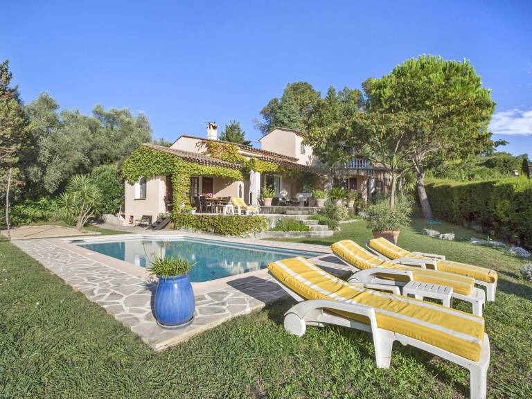 Auribeau-sur-Siagne : Belle maison familiale proche des commerces — photo 1