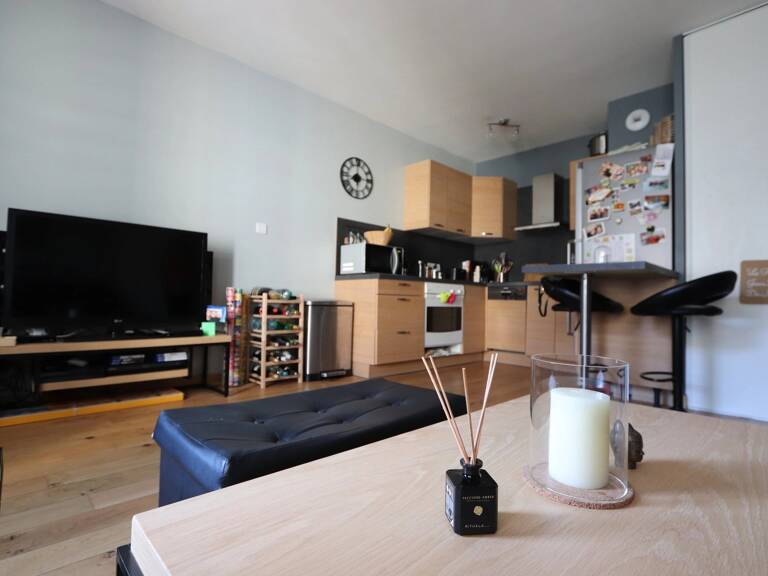 Appartement centre ville Périgny sur Yerre — photo 1