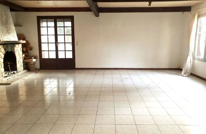 MAISON INDIVIDUELLE SUR TERRAIN DE 827 M2 — photo 5