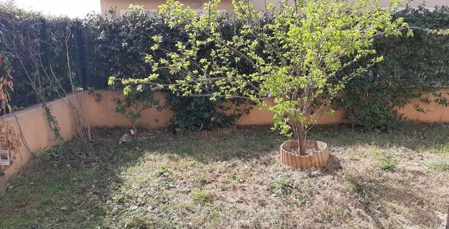 A voir - Appartement T3 en rez de jardin — photo 1