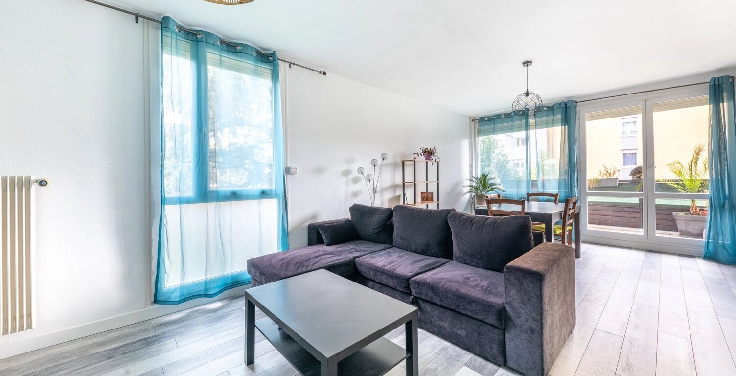 Appartement de 75 m² avec balcon, garage et cave — photo 1