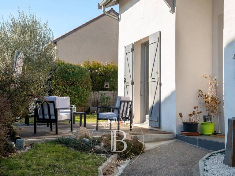 Bien vendu // Lyon 9 - Maison de ville de 119 m²  - Terrain 500 m² - 4 chambres — photo 1