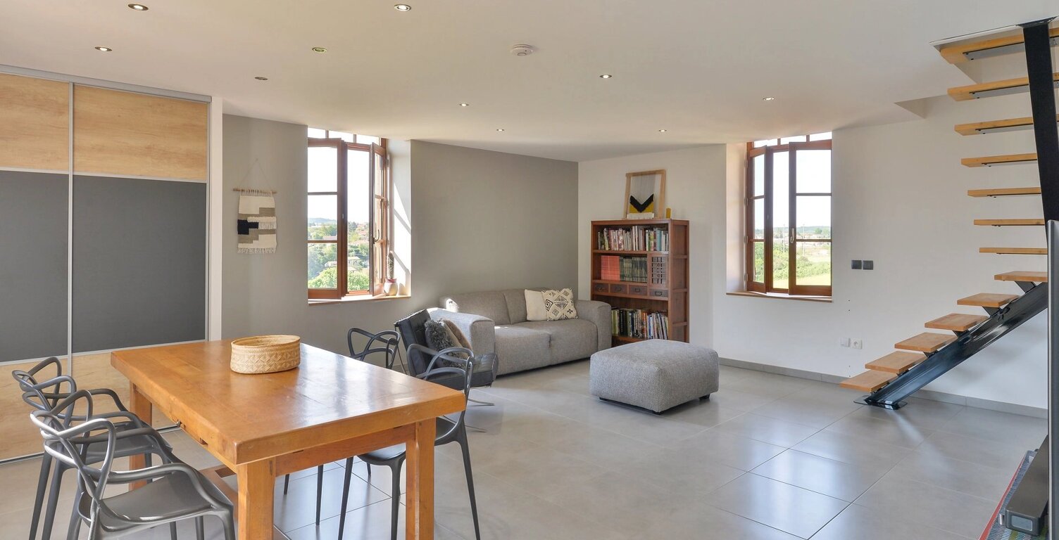 Fleurieux Sur L' Arbresle - Appartement Duplex de 115 m² - 3 chambres — photo 1