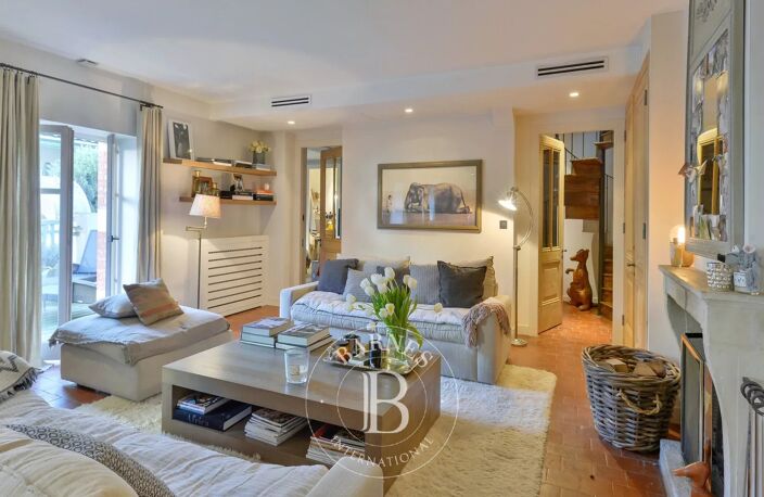 Lyon 6 - Boulevard des Belges - Appartement de 195 m² - 3 / 4 chambres-Terrasse de 56m2 — photo 3