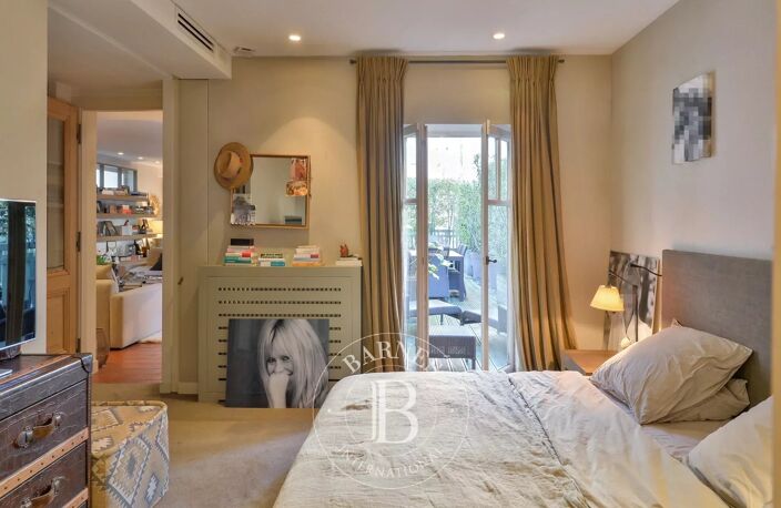 Lyon 6 - Boulevard des Belges - Appartement de 195 m² - 3 / 4 chambres-Terrasse de 56m2 — photo 5