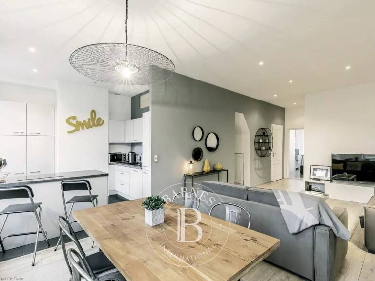 Bien vendu // Lyon 6 - Les Brotteaux - Appartement rénové de 70 m² - 2 chambres — photo 1
