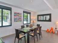 Bien vendu // Ecully - Maison de 194 m² - 5 chambres - Terrain de 1761 m² — photo 3