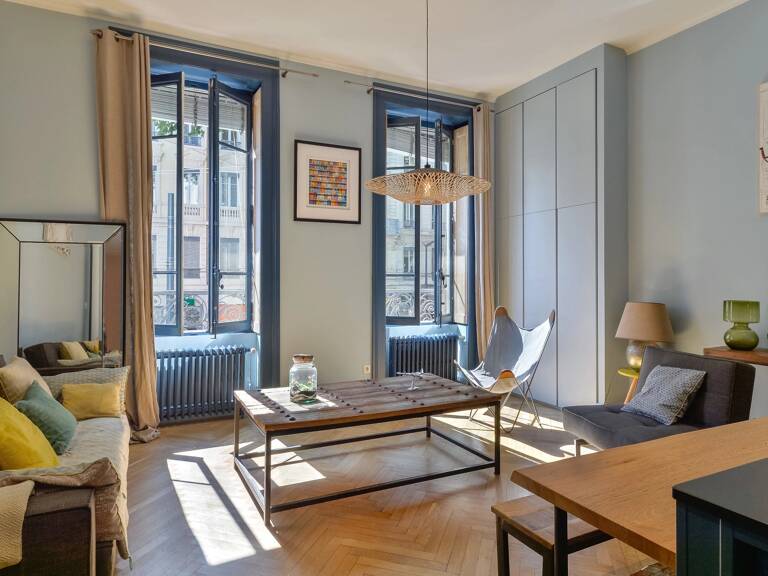 Bien vendu // Lyon 6ème - Edgar Quinet - Appartement de 108,57 m² - 4 chambres — photo 1