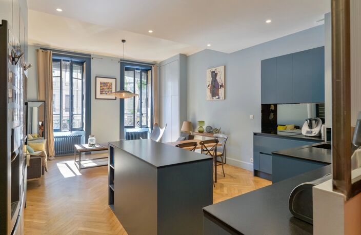Bien vendu // Lyon 6ème - Edgar Quinet - Appartement de 108,57 m² - 4 chambres — photo 3