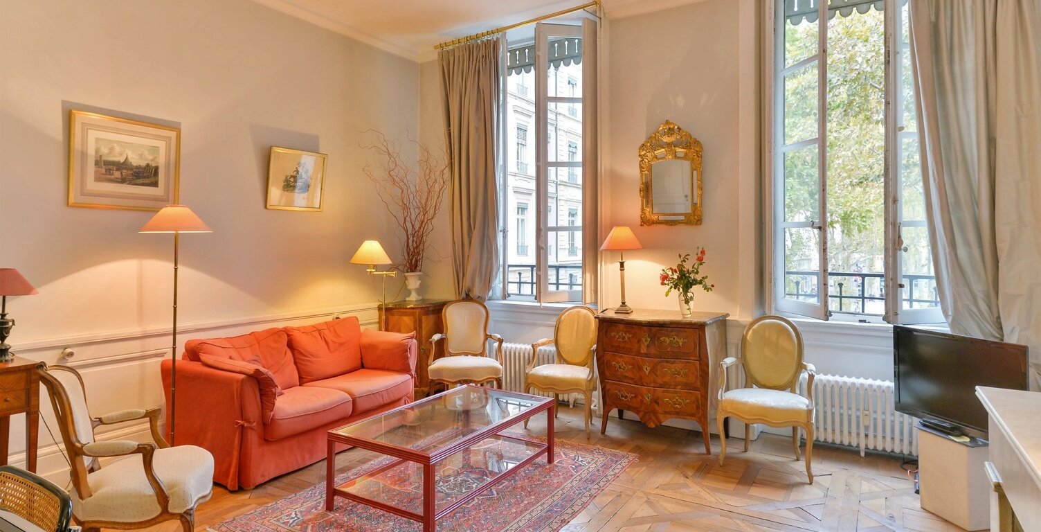 Bien vendu // Lyon 6 - Lyautey - Appartement de 231m² - 4/5 Chambres — photo 1