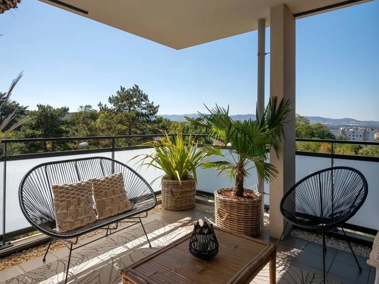 Bien venu // Sainte-Foy-Lès-Lyon - Procinces Chavril - Appartement 84 de m² - 2 Chambres - Terrasse de 30 m² — photo 1