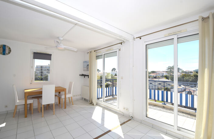 VAUX SUR MER - QUARTIER DE PONTAILLAC - APPARTEMENT 3 PCS - — photo 4