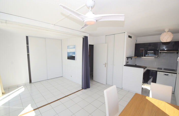 VAUX SUR MER - QUARTIER DE PONTAILLAC - APPARTEMENT 3 PCS - — photo 2