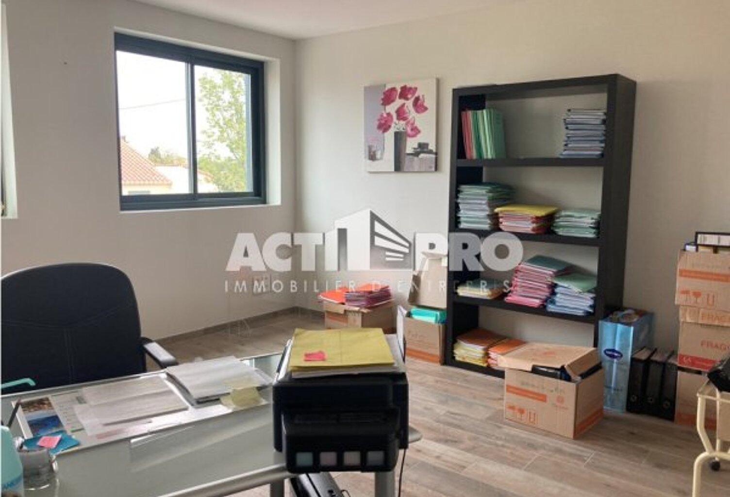 Bureaux à vendre — photo 1