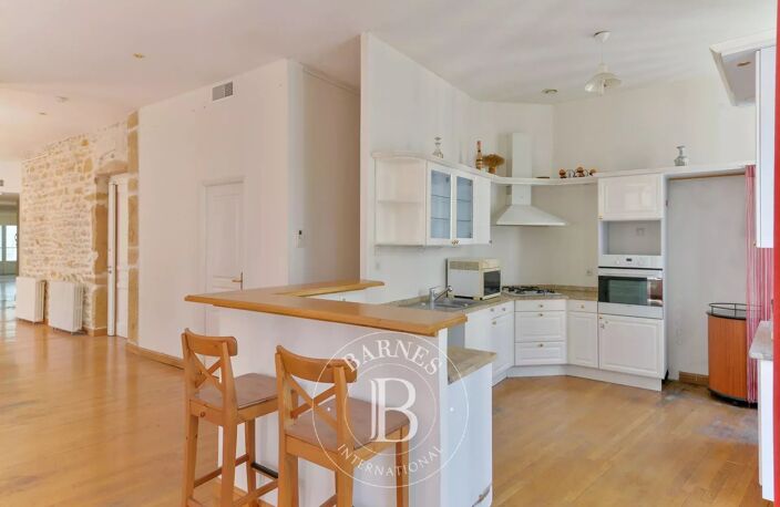 Lyon 2 - Bourse - Appartement familial de 216.43 m²  - 5 Chambres — photo 4