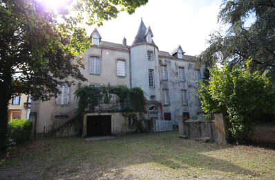 Maison Bourgeoise de 350 m2 à rénover à vendre en centre bourg — photo du bien