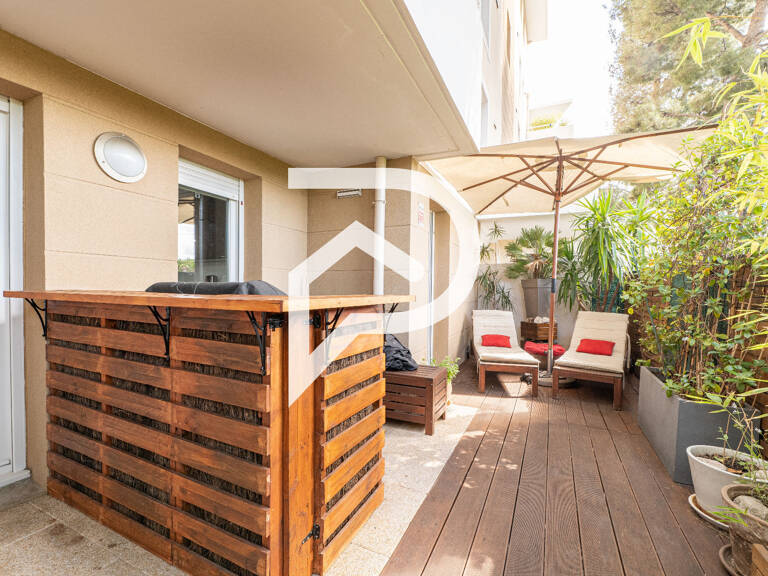 A vendre Appartement T2 de 47m2 avec terrasse de 30m2 RDJ  Marseille 13009 BONNEVEINNE — photo 1