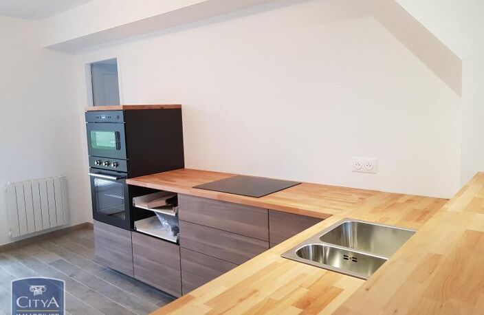 Vente maison 5 pièces 182 m² Montierchaume (36130) — photo 2