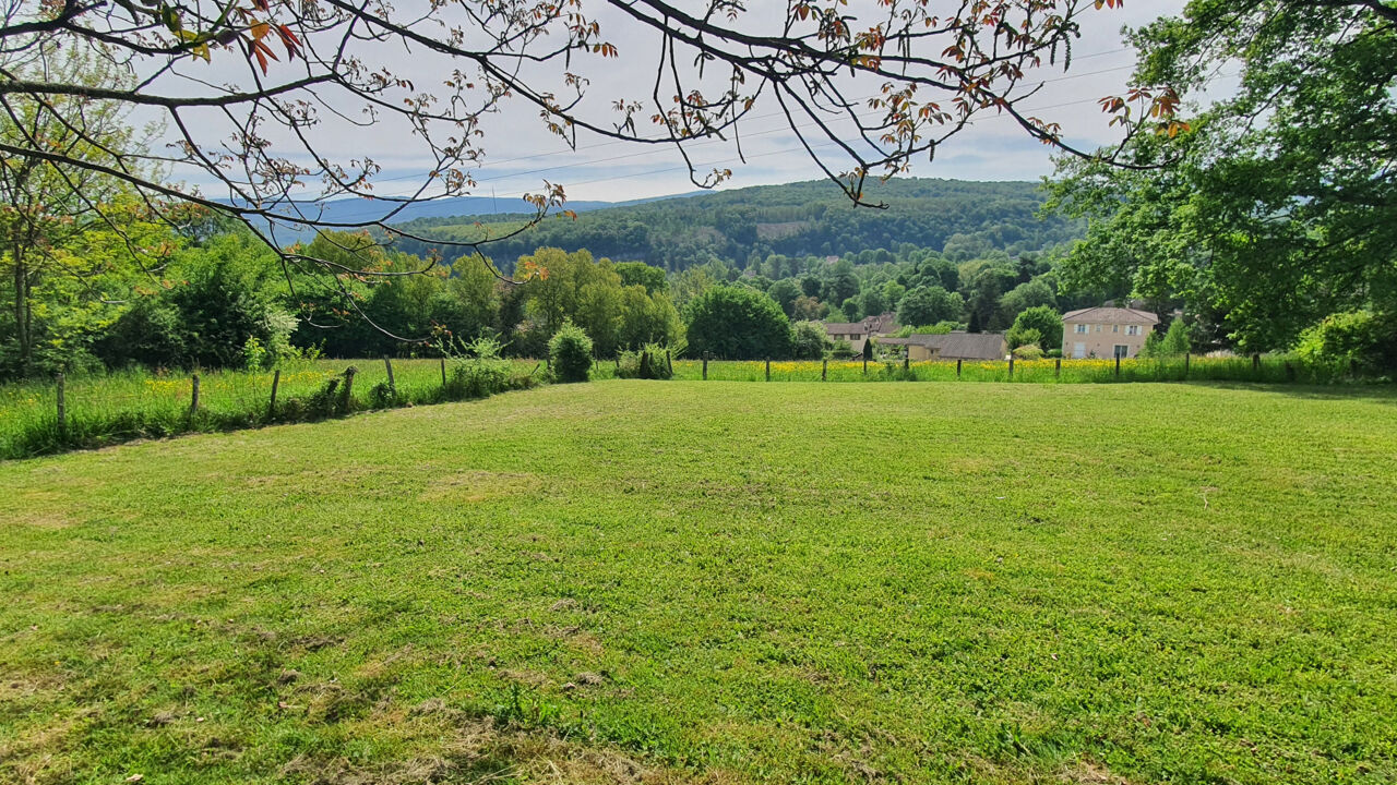 terrain  pièces 1420 m2 à vendre à Neuville-sur-Ain (01160)