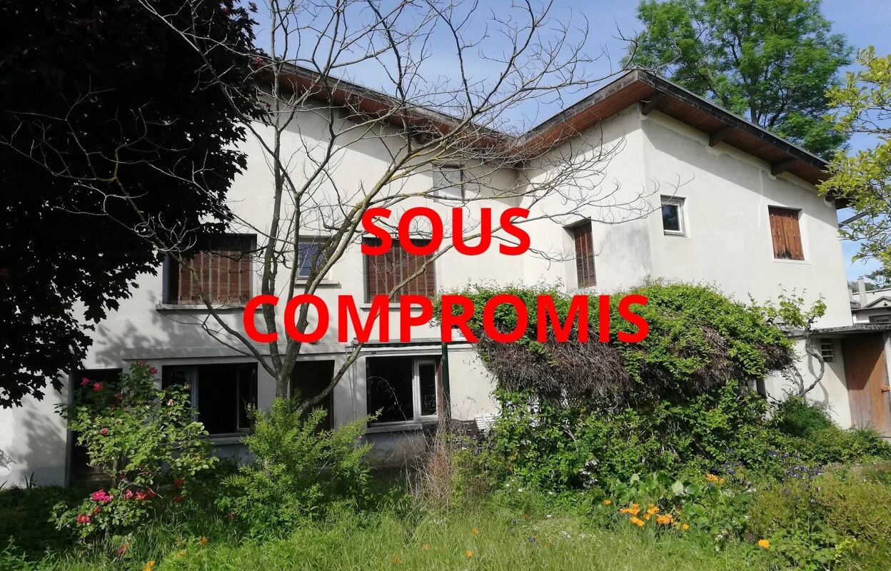 maison 8 pièces 140 m2 à Chatte (38160)