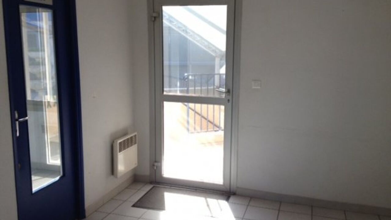 bureau  pièces 100 m2 à louer à Perpignan (66000)