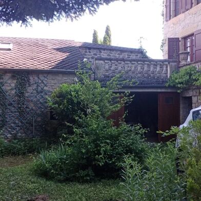 Maison  490000 €