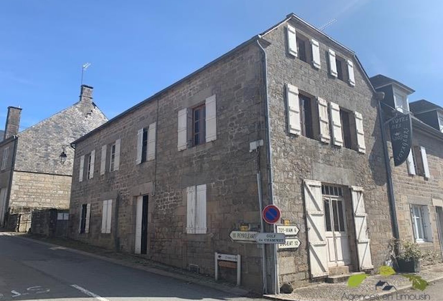 CORREZE — photo 1
