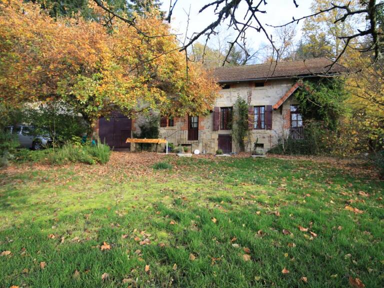 Maison réhabilitée à vendre en pleine nature sur 3 364 m² — photo 1