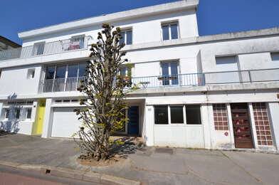 Maison 6 pièces 381600 €
