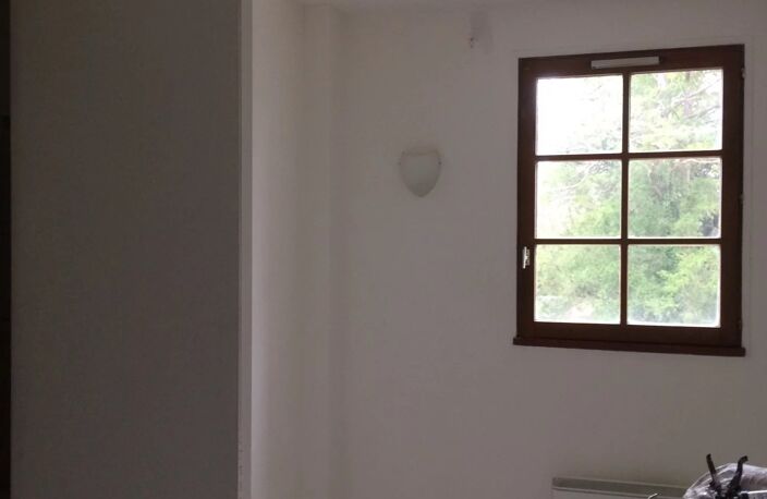 VAUX SUR SEINE RESIDENCE LE VILLAGE — photo 4