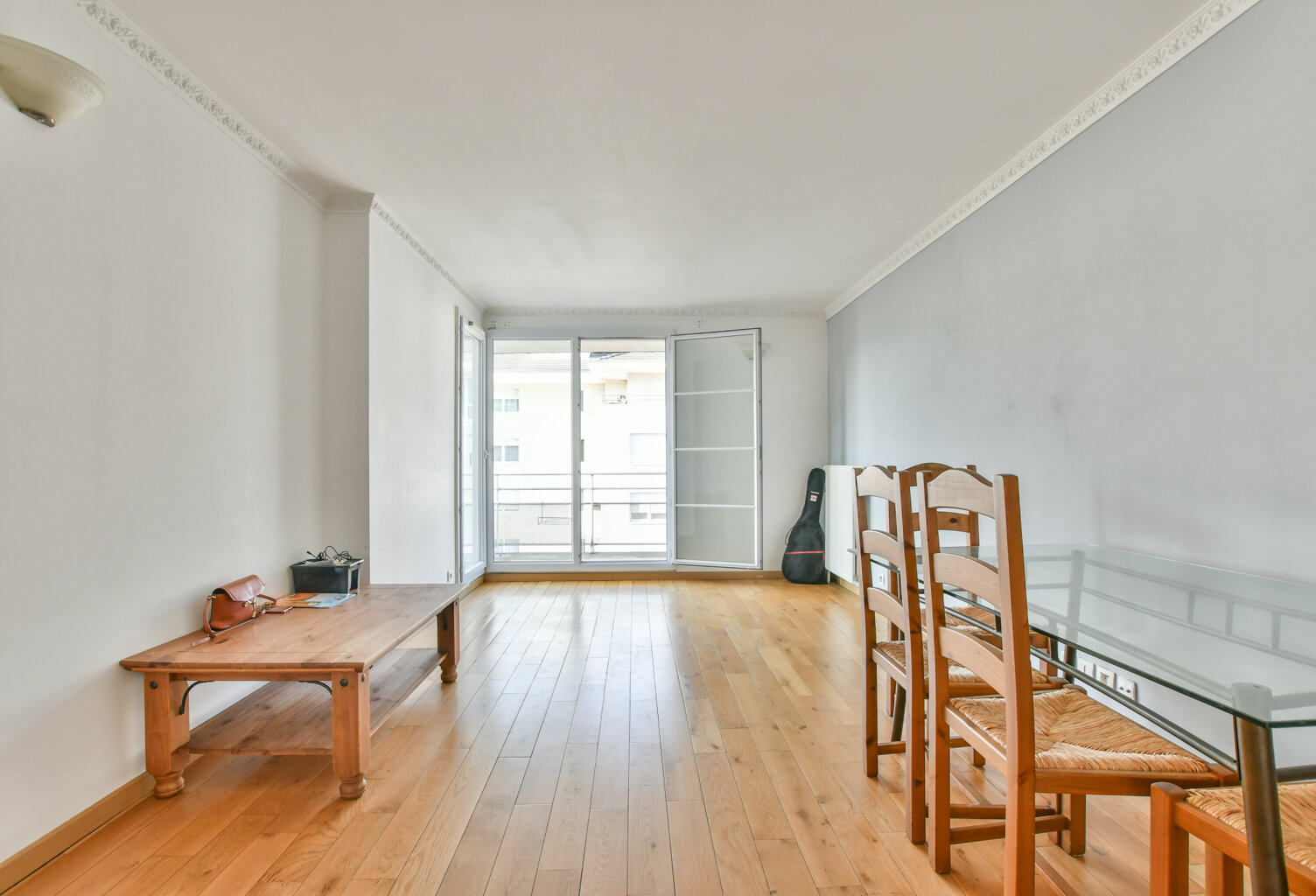 EXCLUSIVITE COBIMMO, 3 pièces avec grand balcon box et cave — photo 1