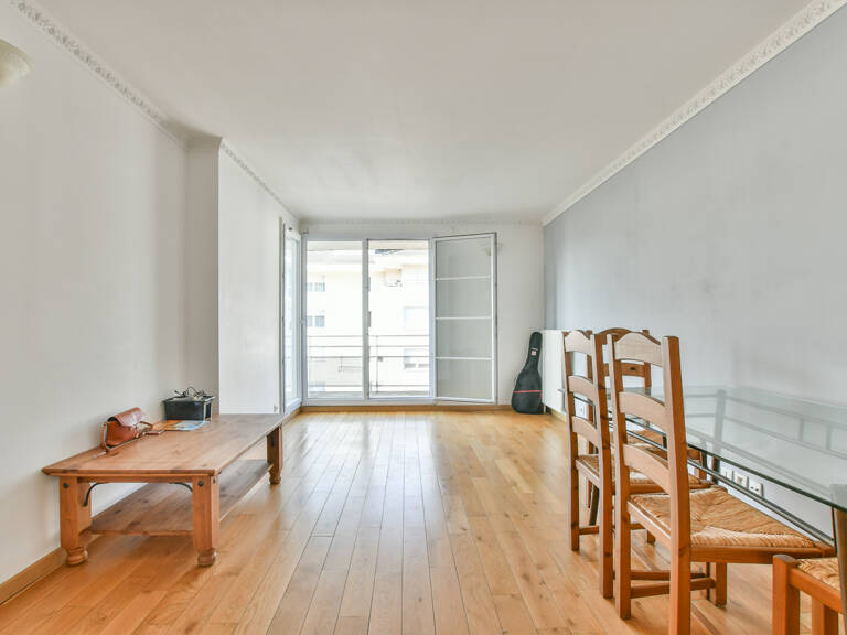 EXCLUSIVITE COBIMMO, 3 pièces avec grand balcon box et cave — photo 1