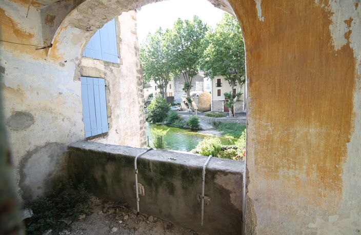 Maison de village à rénover entièrement avec vue exceptionnelle — photo 5
