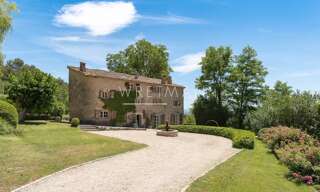 Maison 10 Pièces 305 m² à vendre à Fayence (83440)