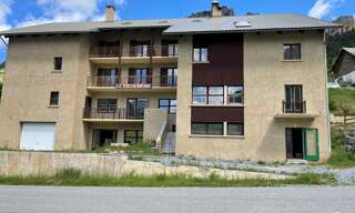 Immeuble   m² à vendre à Cervières (05100)