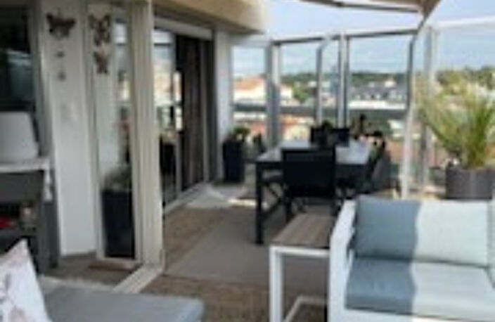 ROYAN PONTAILLAC APPARTEMENT 3 PIÈCES  LOCATION DE VACANCES   - PONTAILLAC - BEL APERÇU OCÉAN — photo 5